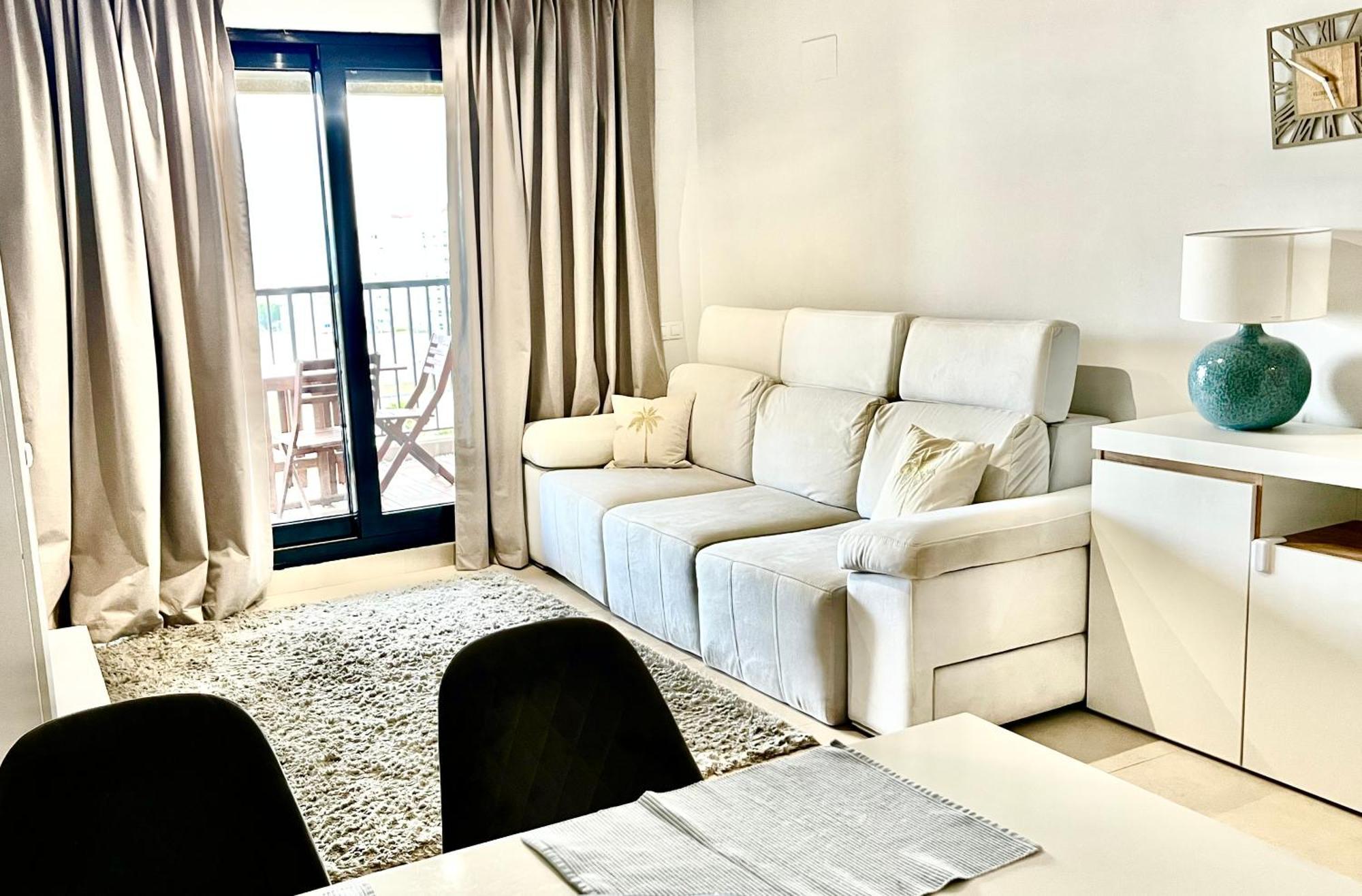 Beachfront 23 Valenza